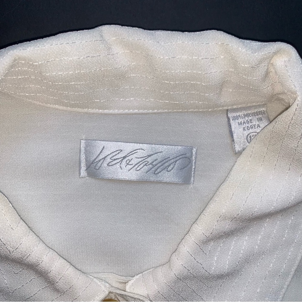 v i n t a g e :: Elegant Pleated Pinstripe Cufflink Satin Blouse - Picture 9 of 13
